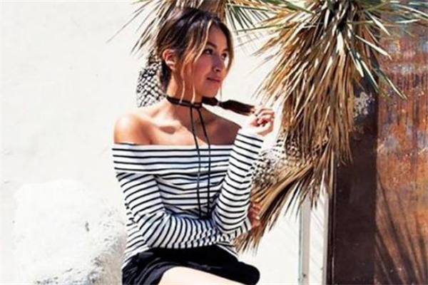 露肩裝怎么穿顯瘦 露肩裝顯瘦穿搭技巧 露肩裝怎么穿顯瘦 露肩裝顯瘦穿搭技巧