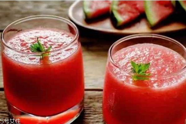 一次吃多少西瓜合適 西瓜吃多少算適量 一次吃多少西瓜合適 西瓜吃多少算適量