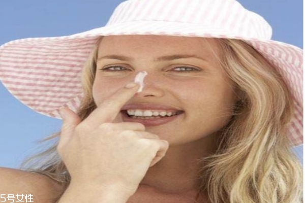 防曬衣有沒(méi)有用 夏天如何防曬