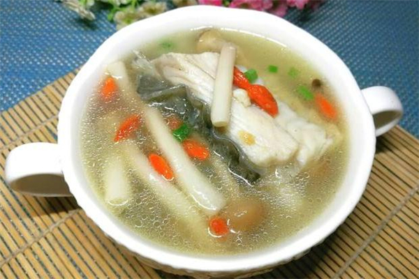 產(chǎn)婦可以吃蟹味菇嗎 產(chǎn)婦吃蟹味菇的好處 產(chǎn)婦可以吃蟹味菇嗎 產(chǎn)婦吃蟹味菇的好處