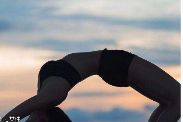 如何瘦屁股 屁股大該怎么辦 如何瘦屁股 屁股大該怎么辦