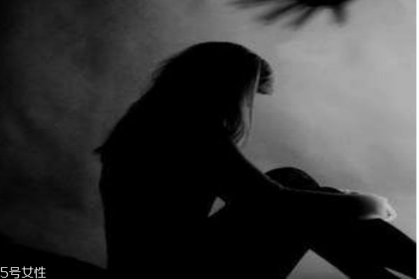 什么是抑郁癥 抑郁癥的表現(xiàn) 什么是抑郁癥 抑郁癥的表現(xiàn)