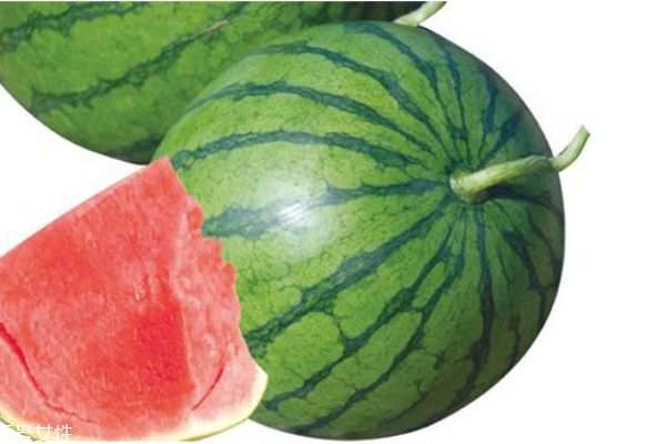 吃水果為什么要加鹽 吃水果加點(diǎn)鹽的好處 吃水果為什么要加鹽 吃水果加點(diǎn)鹽的好處