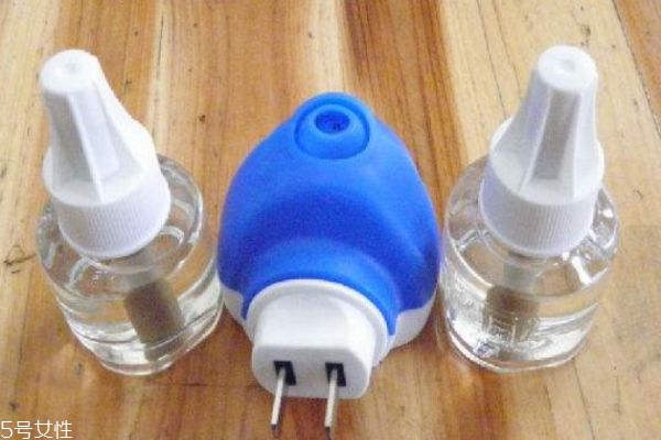 普通蚊香和電蚊香液的區(qū)別是什么 電蚊香液的功效 普通蚊香和電蚊香液的區(qū)別是什么 電蚊香液的功效