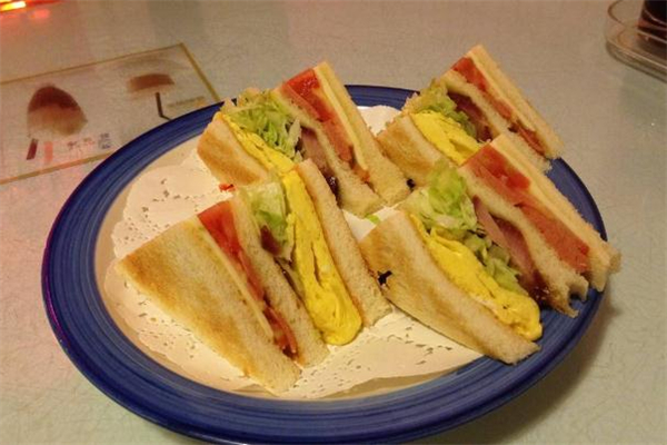 三明治可以隔夜嗎 過(guò)夜的三明治能吃嗎 三明治可以隔夜嗎 過(guò)夜的三明治能吃嗎