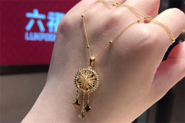 六福珠寶捕夢(mèng)網(wǎng)項(xiàng)鏈多少錢(qián) 六福捕夢(mèng)網(wǎng)只有香港有賣(mài)嗎