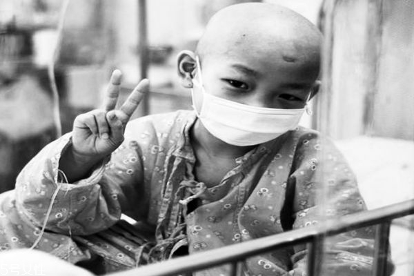 什么是白血病 患白血病的癥狀有什么 什么是白血病 患白血病的癥狀有什么