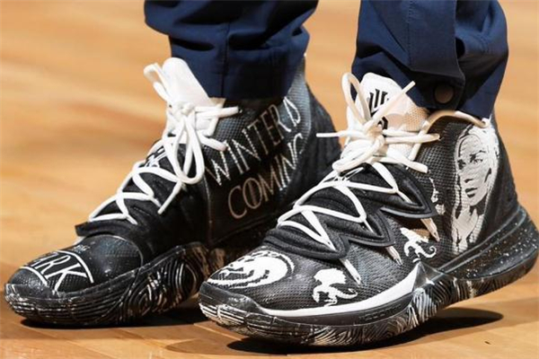 耐克歐文5權(quán)力的游戲在哪買 歐文5權(quán)利的游戲多少錢 耐克歐文5權(quán)力的游戲在哪買 歐文5權(quán)利的游戲多少錢