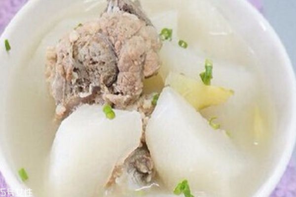 白蘿卜有什么功效呢 白蘿卜的好處有什么 白蘿卜有什么功效呢 白蘿卜的好處有什么