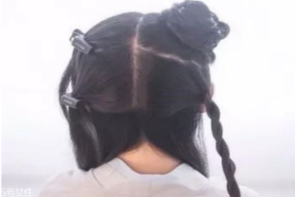 短發(fā)古裝發(fā)型簡(jiǎn)單扎法 古風(fēng)發(fā)型教程