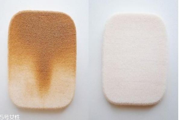 第一次用粉撲要洗嗎 粉撲大概多久要換一個(gè)呢 第一次用粉撲要洗嗎 粉撲大概多久要換一個(gè)呢