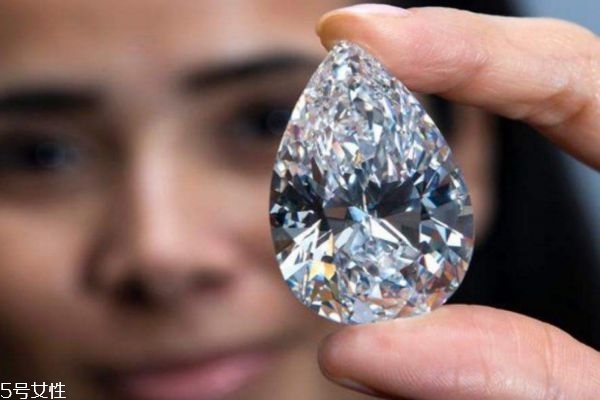 鉆石的種類有什么 鉆石的品質(zhì)是怎么樣鑒定呢 鉆石的種類有什么 鉆石的品質(zhì)是怎么樣鑒定呢