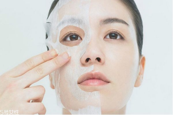 護(hù)膚水為什么要拍三遍 護(hù)膚小常識的誤區(qū) 護(hù)膚水為什么要拍三遍 護(hù)膚小常識的誤區(qū)