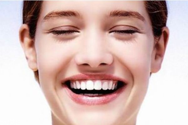 煙酰胺是變黑后才白嗎 煙酰胺使用后皮膚變黑嗎 煙酰胺是變黑后才白嗎 煙酰胺使用后皮膚變黑嗎