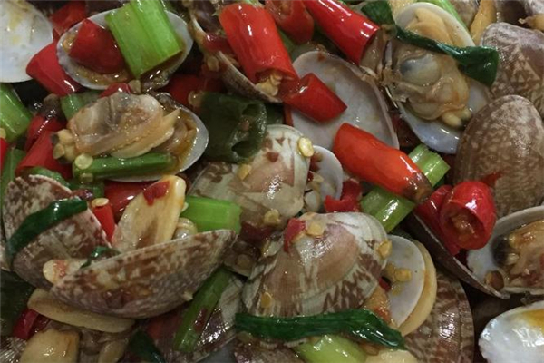 花甲泡久了還能吃嗎 花甲怎么泡干凈 花甲泡久了還能吃嗎 花甲怎么泡干凈