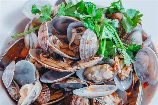 痛風患者可以吃花甲嗎 痛風一點花甲也不能吃嗎 痛風患者可以吃花甲嗎 痛風一點花甲也不能吃嗎