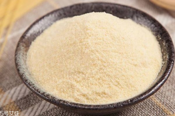 面筋是用什么材料做的呢 面筋吃多了會(huì)對(duì)人體有害嗎 面筋是用什么材料做的呢 面筋吃多了會(huì)對(duì)人體有害嗎