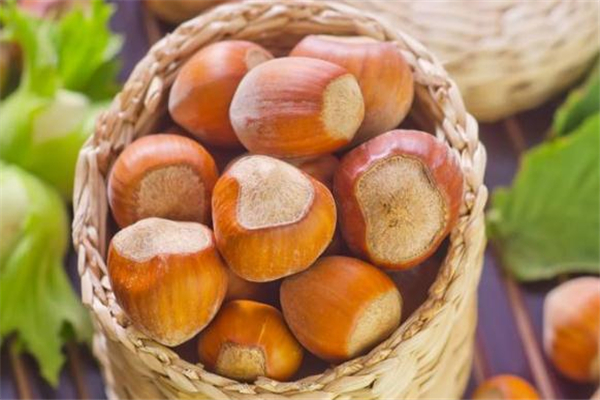 榛子和開心果哪個(gè)熱量高 榛子和開心果哪個(gè)減肥