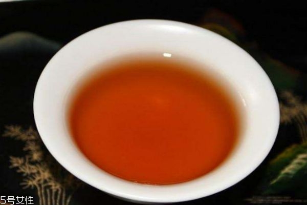 大紅袍有什么功效呢 大紅袍要怎么喝呢 大紅袍有什么功效呢 大紅袍要怎么喝呢