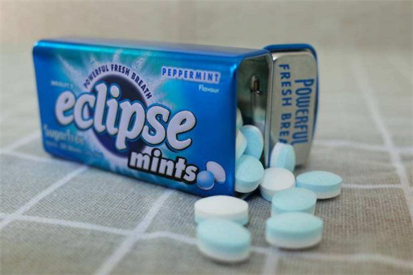 薄荷糖加可樂(lè)還能喝嗎 薄荷糖加可樂(lè)為什么會(huì)爆炸 薄荷糖加可樂(lè)還能喝嗎 薄荷糖加可樂(lè)為什么會(huì)爆炸