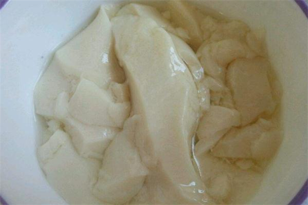 豆腐腦適合什么人吃 豆腐腦什么人不能吃 豆腐腦適合什么人吃 豆腐腦什么人不能吃