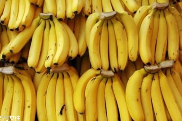 為什么吃香蕉會(huì)拉肚子 香蕉有什么作用呢 為什么吃香蕉會(huì)拉肚子 香蕉有什么作用呢