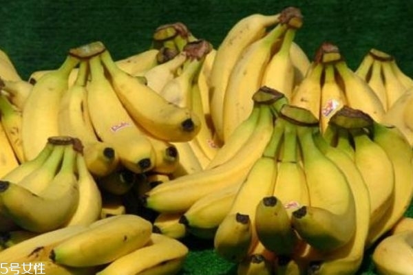 為什么吃香蕉會(huì)拉肚子 香蕉有什么作用呢 為什么吃香蕉會(huì)拉肚子 香蕉有什么作用呢