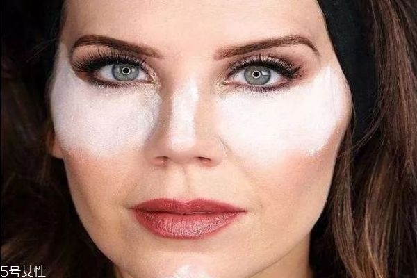 烘培定妝法能定妝多久 烘培定妝法壞處 烘培定妝法能定妝多久 烘培定妝法壞處