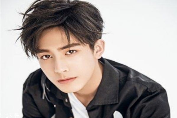 男生瓜子臉剪什么發(fā)型 男生剪什么發(fā)型好看圖 男生瓜子臉剪什么發(fā)型 男生剪什么發(fā)型好看圖