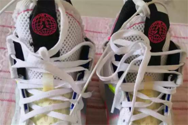 威少2se開(kāi)箱測(cè)評(píng) 威少2se有什么區(qū)別 威少2se開(kāi)箱測(cè)評(píng) 威少2se有什么區(qū)別