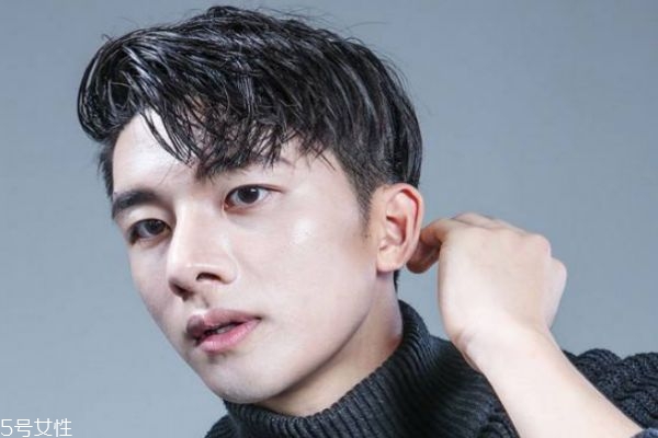 2019男生發(fā)型流行趨勢 2019男生最流行發(fā)型 2019男生發(fā)型流行趨勢 2019男生最流行發(fā)型