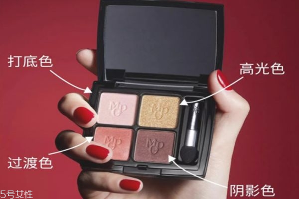 液體眼影好不好 液體眼影和粉質(zhì)哪個好 液體眼影好不好 液體眼影和粉質(zhì)哪個好