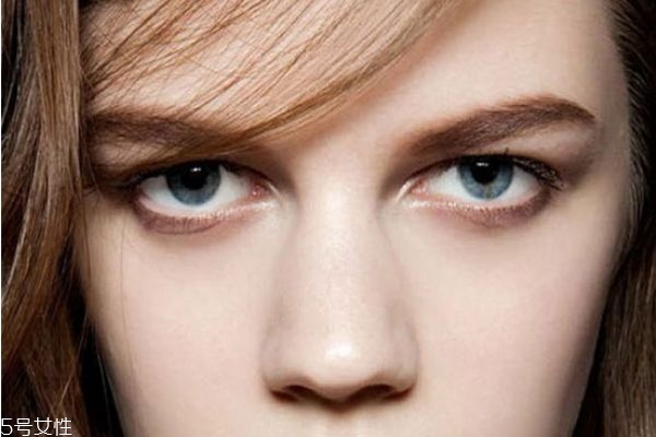 氣墊色號(hào)太深怎么補(bǔ)救 氣墊色號(hào)買暗了怎么辦