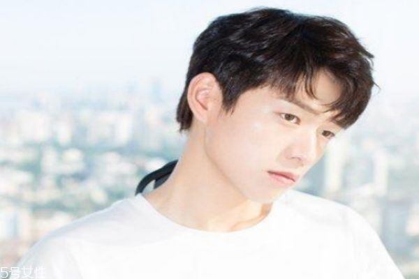 男生瓜子臉剪什么發(fā)型 男生剪什么發(fā)型好看圖 男生瓜子臉剪什么發(fā)型 男生剪什么發(fā)型好看圖