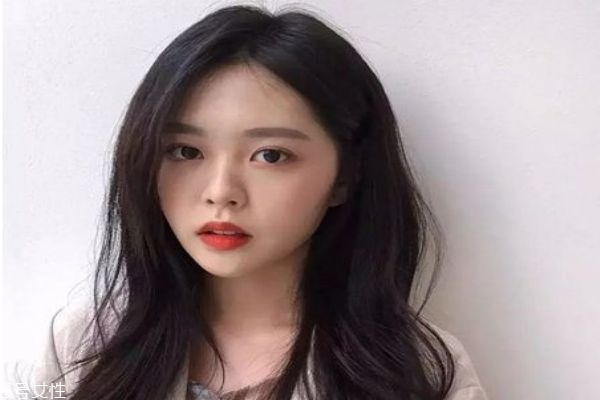 中長發(fā)配什么卷好看 好看的中長發(fā)卷發(fā)發(fā)型 中長發(fā)配什么卷好看 好看的中長發(fā)卷發(fā)發(fā)型