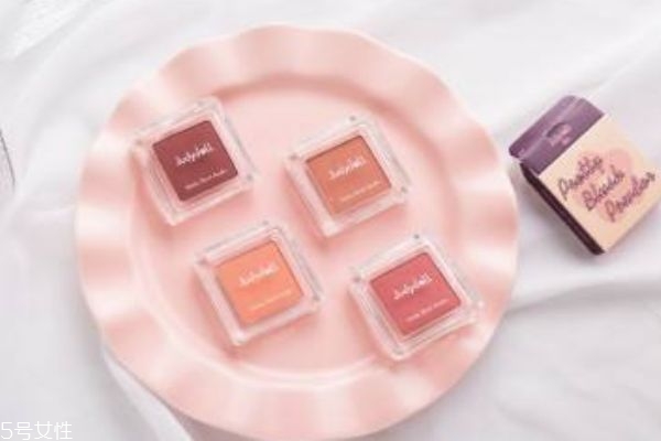 橘朵是個(gè)怎么樣的牌子呢 橘朵這款牌子主打什么產(chǎn)品呢