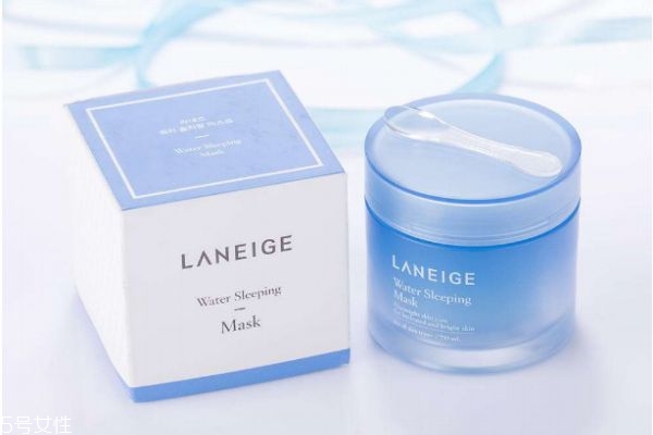 敷睡眠面膜前要擦護(hù)膚品嗎 睡眠面膜在哪一步使用 敷睡眠面膜前要擦護(hù)膚品嗎 睡眠面膜在哪一步使用