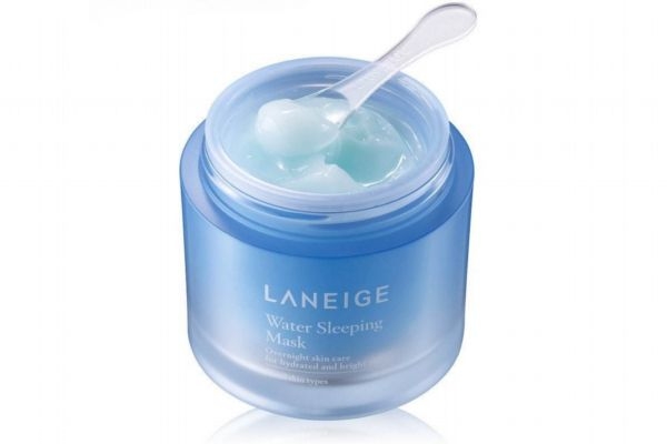 敷睡眠面膜前要擦護(hù)膚品嗎 睡眠面膜在哪一步使用 敷睡眠面膜前要擦護(hù)膚品嗎 睡眠面膜在哪一步使用