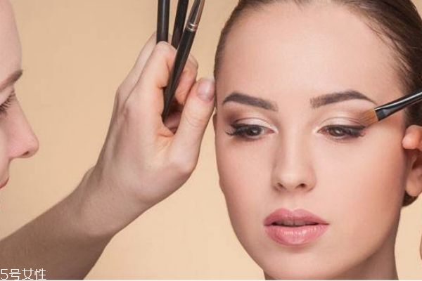 怎么判斷膚色 判斷膚色的方法 怎么判斷膚色 判斷膚色的方法