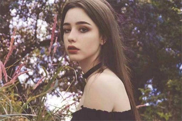 3d顴骨旋轉(zhuǎn)術(shù)疼嗎 3d顴骨旋轉(zhuǎn)術(shù)風(fēng)險(xiǎn)大嗎 3d顴骨旋轉(zhuǎn)術(shù)疼嗎 3d顴骨旋轉(zhuǎn)術(shù)風(fēng)險(xiǎn)大嗎