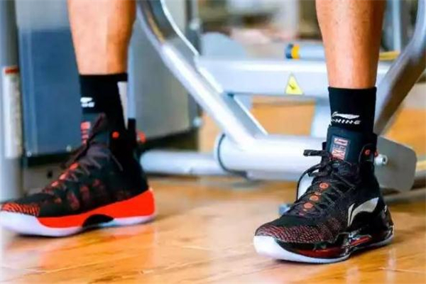 馭帥13和kt4哪個好 馭帥13和kt4對比測評 馭帥13和kt4哪個好 馭帥13和kt4對比測評