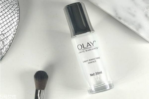 小白瓶用完能玩手機(jī)嗎 小白瓶使用方法須知 小白瓶用完能玩手機(jī)嗎 小白瓶使用方法須知