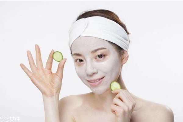 20多歲護膚品哪個牌子好 20到25歲用什么護膚品比較好 20多歲護膚品哪個牌子好 20到25歲用什么護膚品比較好