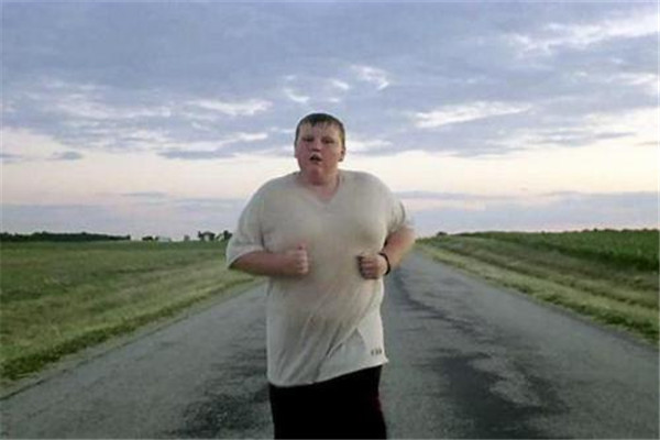 減脂吃什么水果 減脂的最佳方法 減脂吃什么水果 減脂的最佳方法