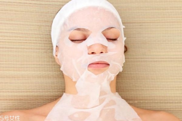 海藻面膜怎么調(diào)才補水 教你如何做海藻面膜 海藻面膜怎么調(diào)才補水 教你如何做海藻面膜