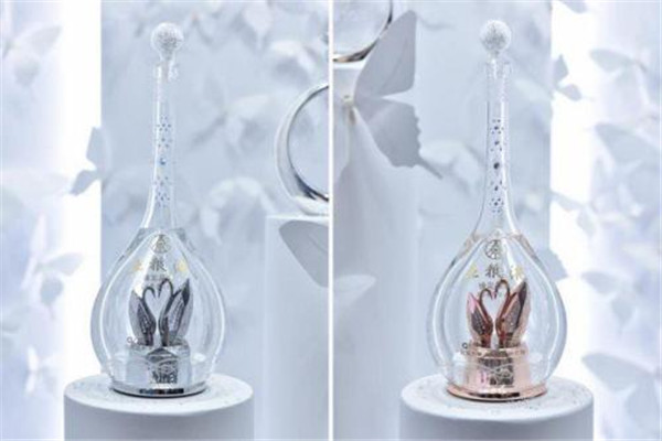 施華洛世奇是什么材料 施華洛世奇怎么保養(yǎng) 施華洛世奇是什么材料 施華洛世奇怎么保養(yǎng)