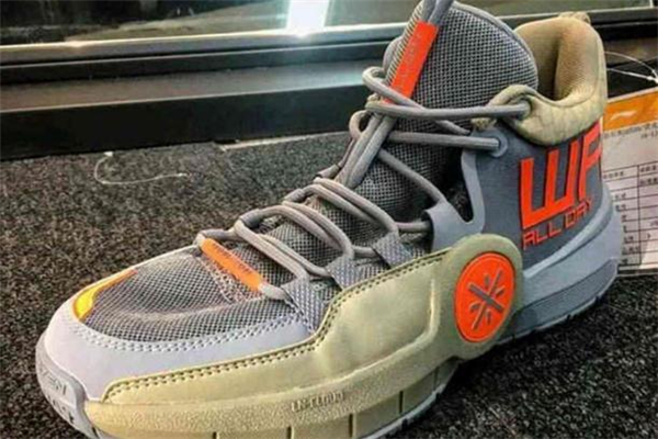 李寧全天4測評 全天4灰橙開箱測評 李寧全天4測評 全天4灰橙開箱測評