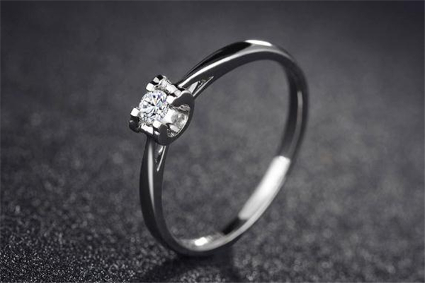 周大生30分鉆戒多少錢 周大生30分鉆戒價格 周大生30分鉆戒多少錢 周大生30分鉆戒價格