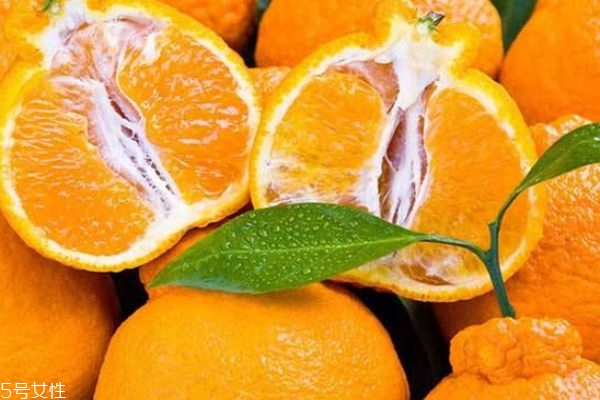 什么是丑橘呢 丑橘有什么營(yíng)養(yǎng)價(jià)值呢 什么是丑橘呢 丑橘有什么營(yíng)養(yǎng)價(jià)值呢