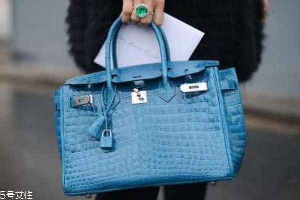 愛馬仕的包包多少錢一個呢 愛馬仕包包怎么樣呢 愛馬仕的包包多少錢一個呢 愛馬仕包包怎么樣呢